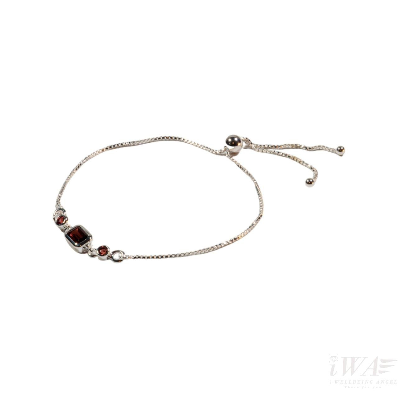 Garnet Quinque Slider gemstone bracelet