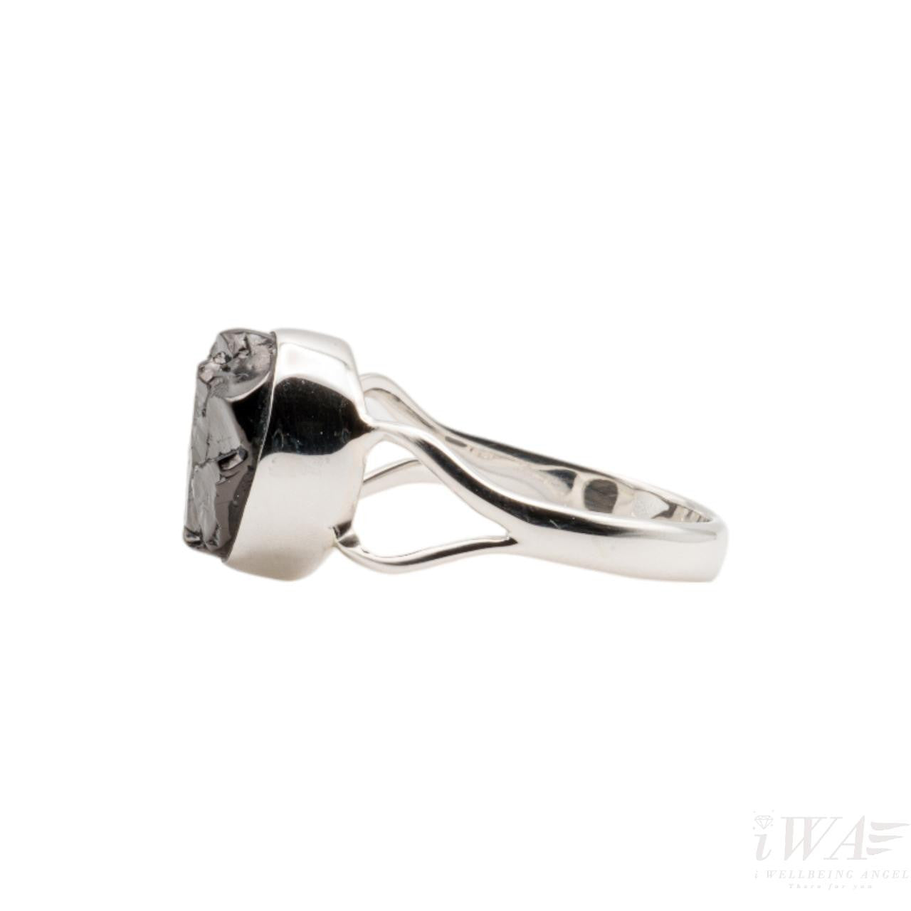 iWA's Shungite Ring Occulus Silver Jewellery side view