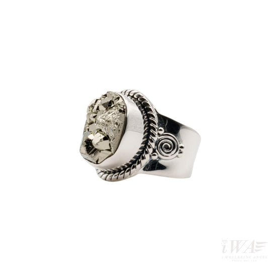 iWAs Pyrite Ring Ubertas design angle view