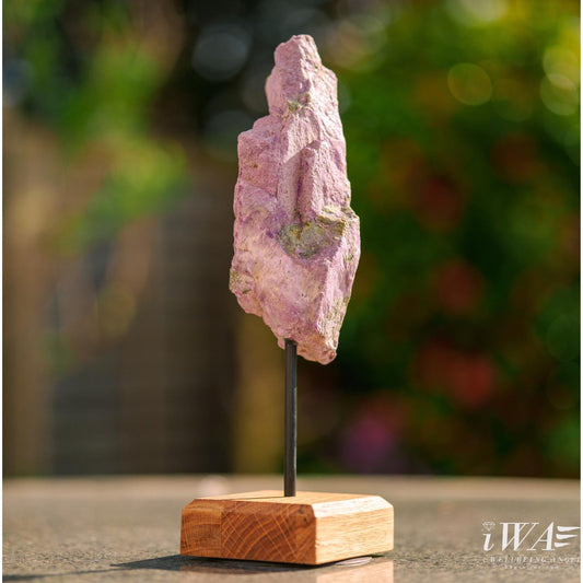 Stitchtite Crystal Rough for home or office space